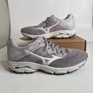 Mizuno Wave Inspire 16 Running Shoes Gray White Women's Size 9